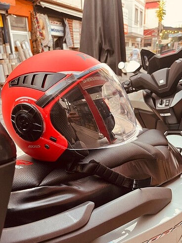 Kırmızı kask - Görsel 2