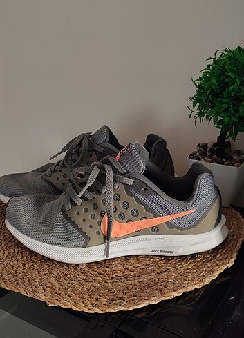 Nike ayakkabı