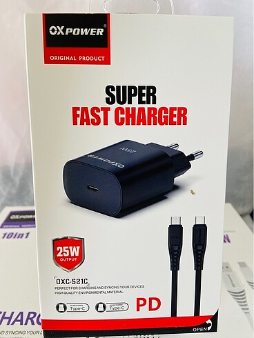 25 W TYPE C TO TYPE C ŞARJ ALETİ