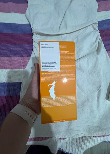 Beden Renk Clarins SPF 50+ Yüksek Koruma Güneş Kremi
