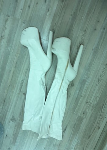 Diğer Beyaz Deri Dizüstü İnce Topuklu Çizme
