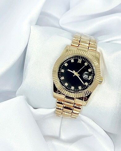 Swatch Spectrum Siyah-Gold Taş Detaylı Kol Saati