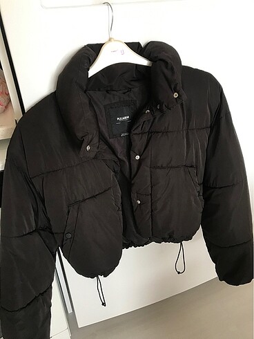 m Beden Pull bear dik yaka şişme mont
