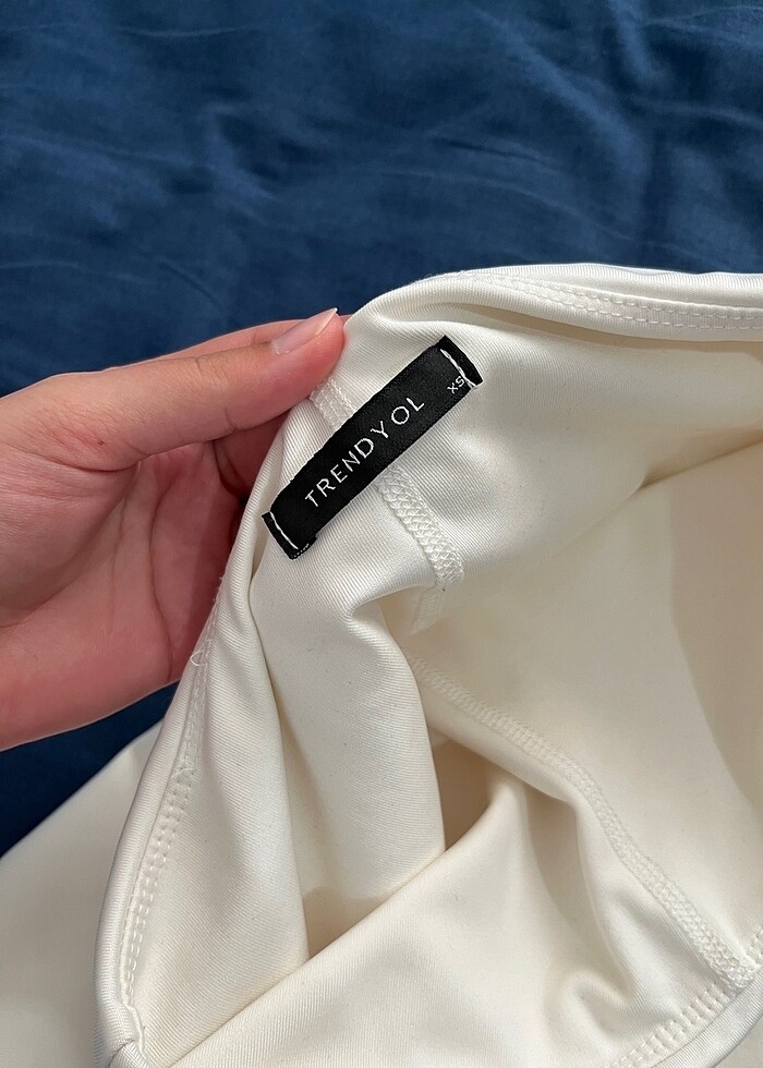 Beyaz etek - Görsel 3