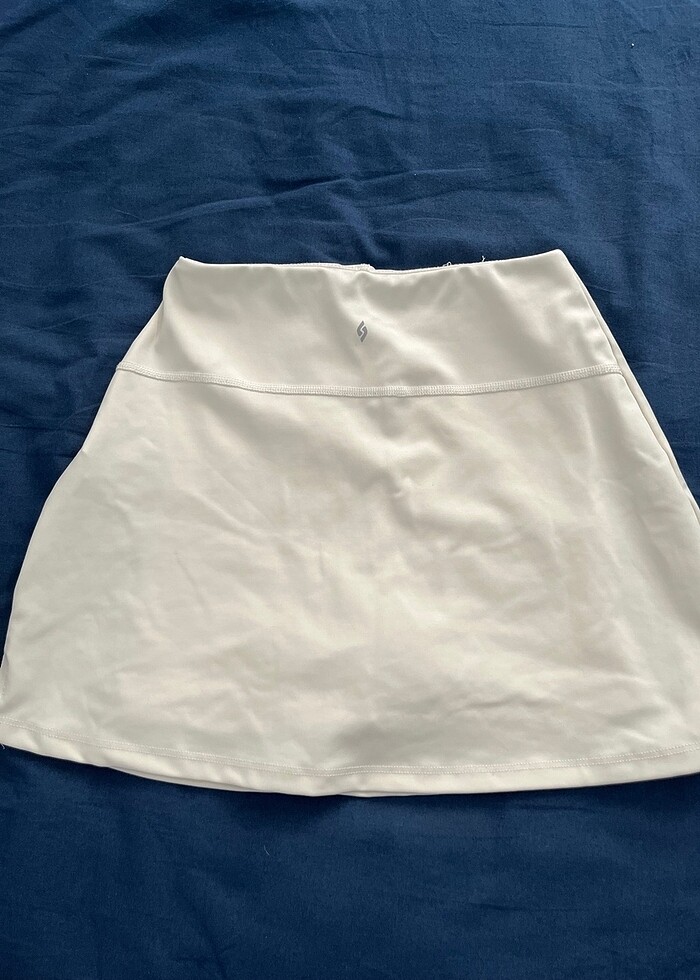 Beyaz etek - Görsel 4