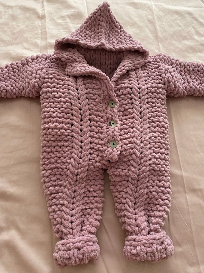 Pembe Örgü Bebek Kız Tulumu Kapüşonlu - Görsel 2