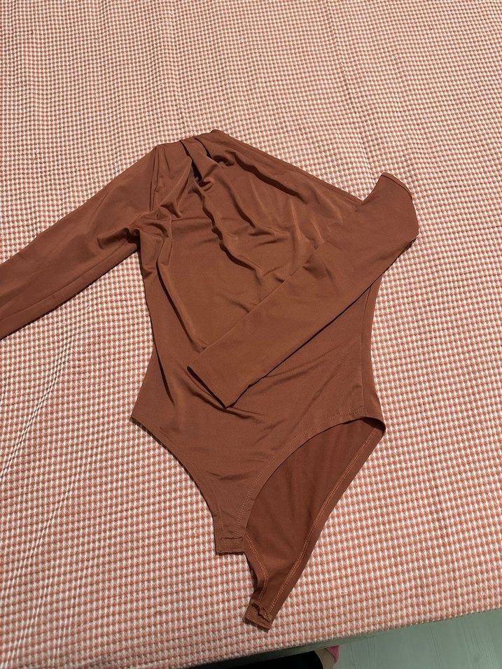 Düşük omuz bluz - Görsel 2