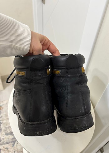 Siyah erkek Bot - Görsel 4