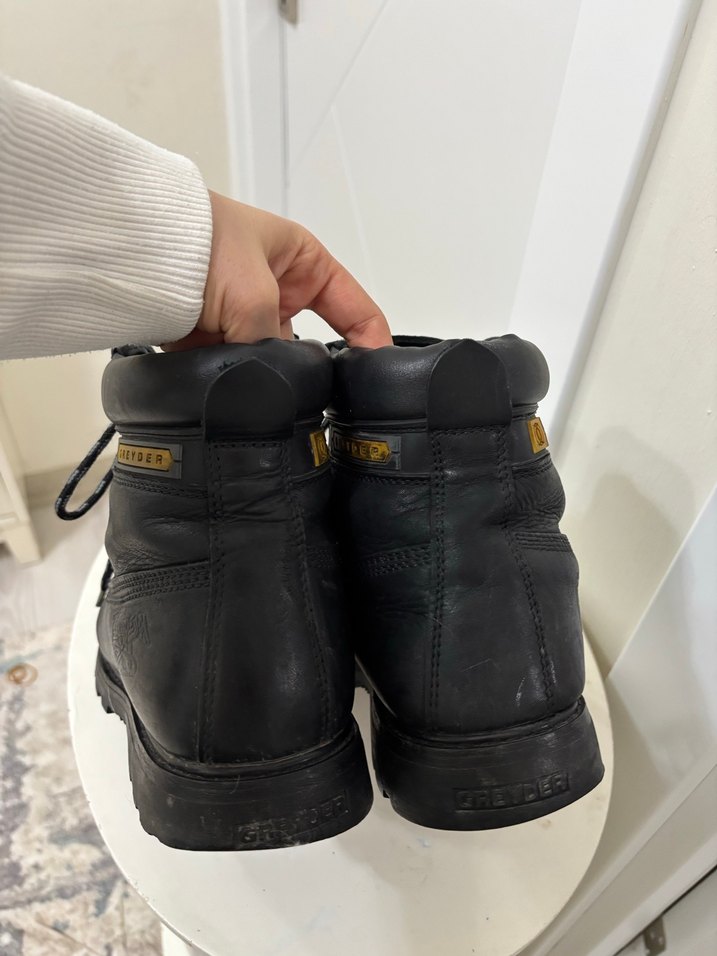 Siyah erkek Bot - Görsel 4