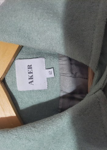 Düğmeli Açık Yeşil Kadın Kaban - Görsel 4