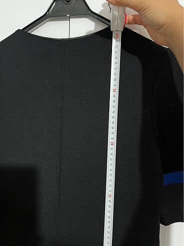 Kısa kollu Siyah elbise - Görsel 5