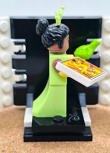  Beden Renk Lego CMF Disney 100 Tiana