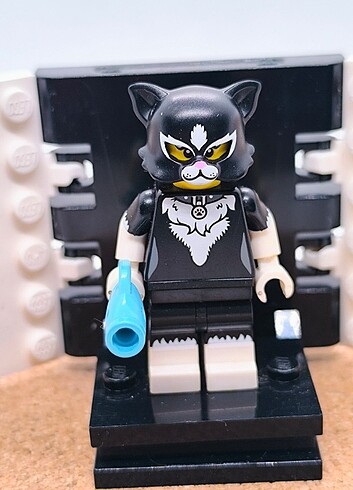  Lego CMF Seri 18 Cat Costume Girl