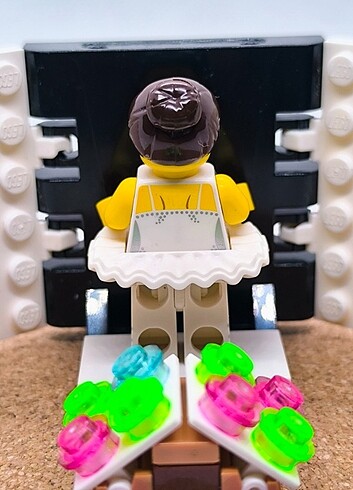 Walt Disney World Lego CMF Seri 15 Ballerina Minifigürü 