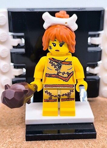 Lego Cave Woman