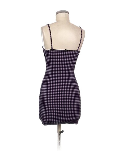 xs Beden H&M Kısa Elbise %70 İndirimli.