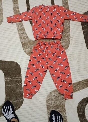 Lcw erkek çocuk pijama takım