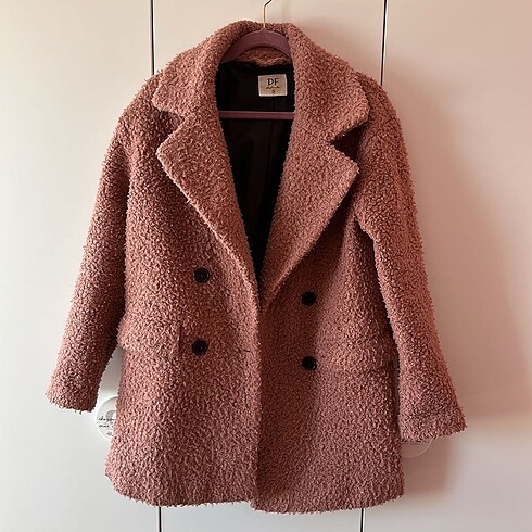Defacto pembe kaban