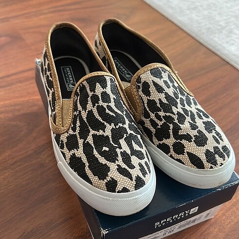 Sperry top sider leopar ayakkabı