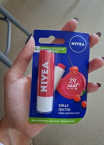 nivea lip balm 