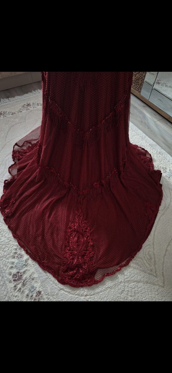 Bordo İşlemeli Uzun Abiye Elbise - Görsel 2