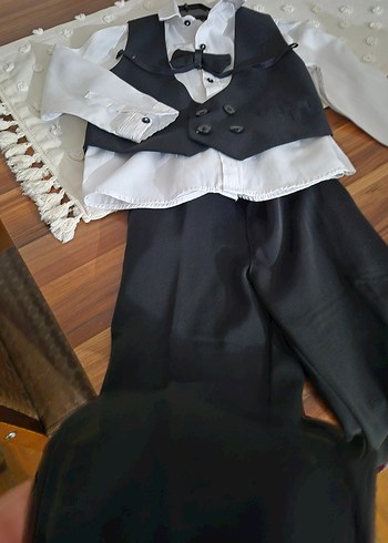 Çocuklar için Klasik Siyah Beyaz Takım - Görsel 2