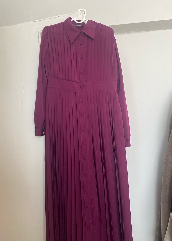 Pileli elbise - Görsel 2