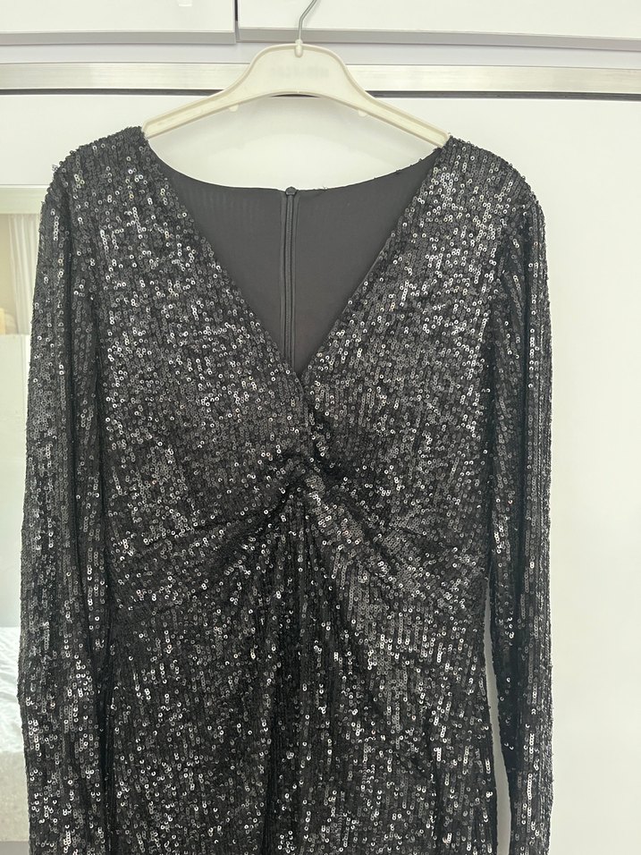 Siyah Payetli Uzun Kollu V Yaka Elbise - Görsel 2