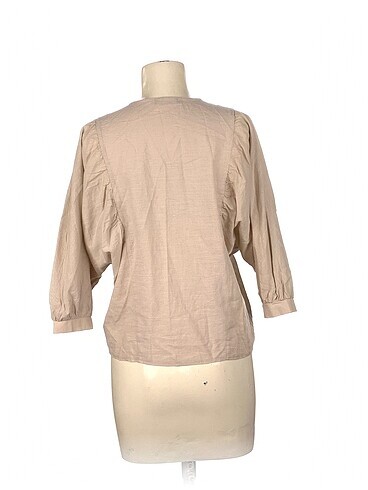 l Beden PreLoved Gömlek %70 İndirimli.