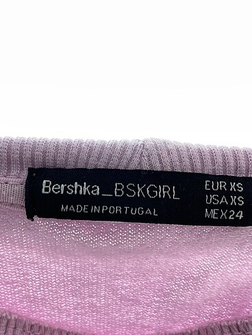 xs Beden pembe Renk Bershka T-shirt %70 İndirimli.