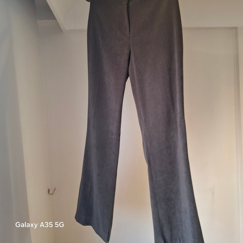 Nubuk görünümlü kaliteli kumaş pantolon. - Görsel 3