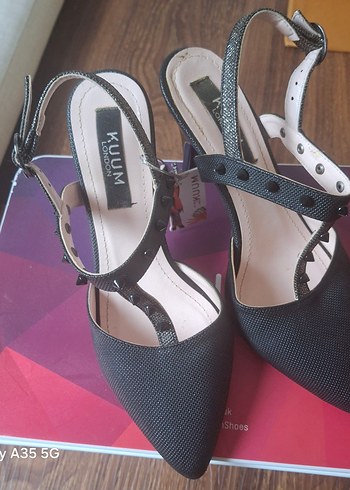 Siyah Yılan Desenli Tokalı İnce Topuklu Kadın Ayakkabı - Görsel 3