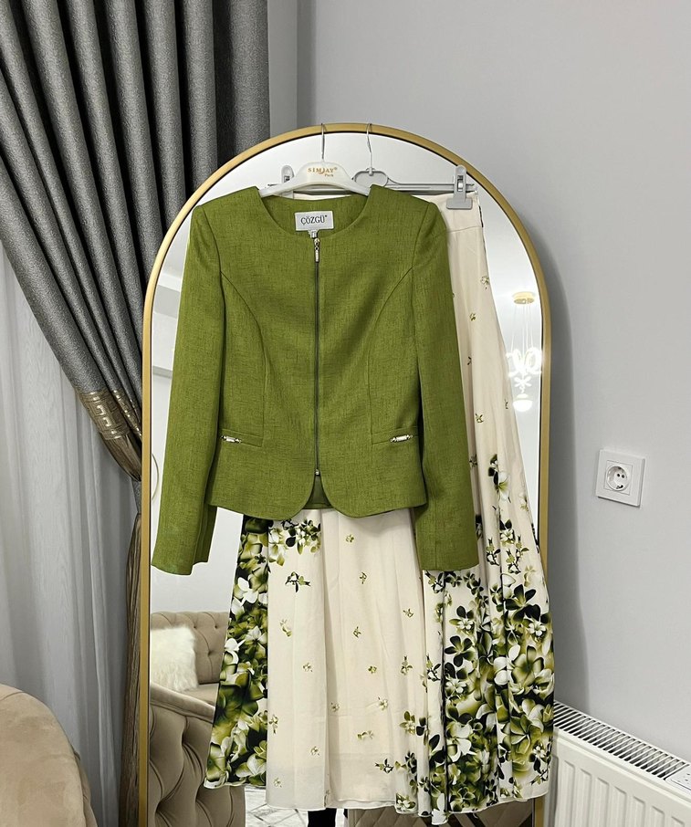 Yeşil Kadın Mini Blazer, Fermuarlı, Uzun Kollu - Görsel 3