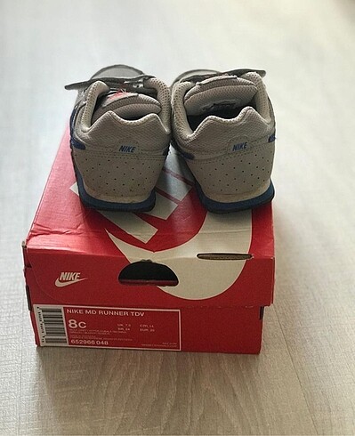 25 Beden gri Renk Nike erkek çocuk spor ayakkabısı