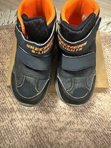 Skechers çocuk ışıklı ayakkabı