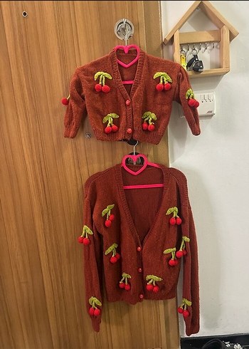 Anne kız el örgüsü hırka