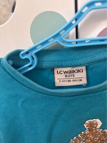 LC Waikiki Sweatshirt