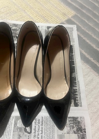 Fabrika mark Parlak Rugan Stiletto Topuklu Kadın Ayakkabı - Görsel 3