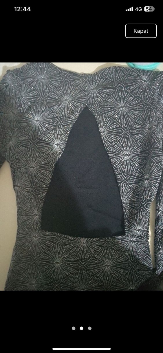 Gri Desenli simli parlak gece elbisesi - Görsel 2