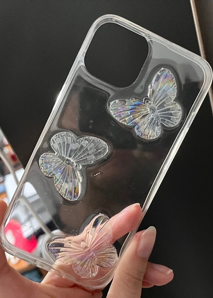 bershka kelebekli holografik telefon kılıfı iph 13/13 pro uyumlu - Görsel 3