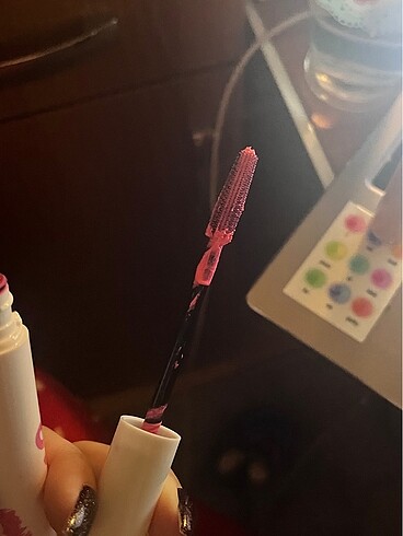 Show by Pastel pembe maskara - Görsel 2