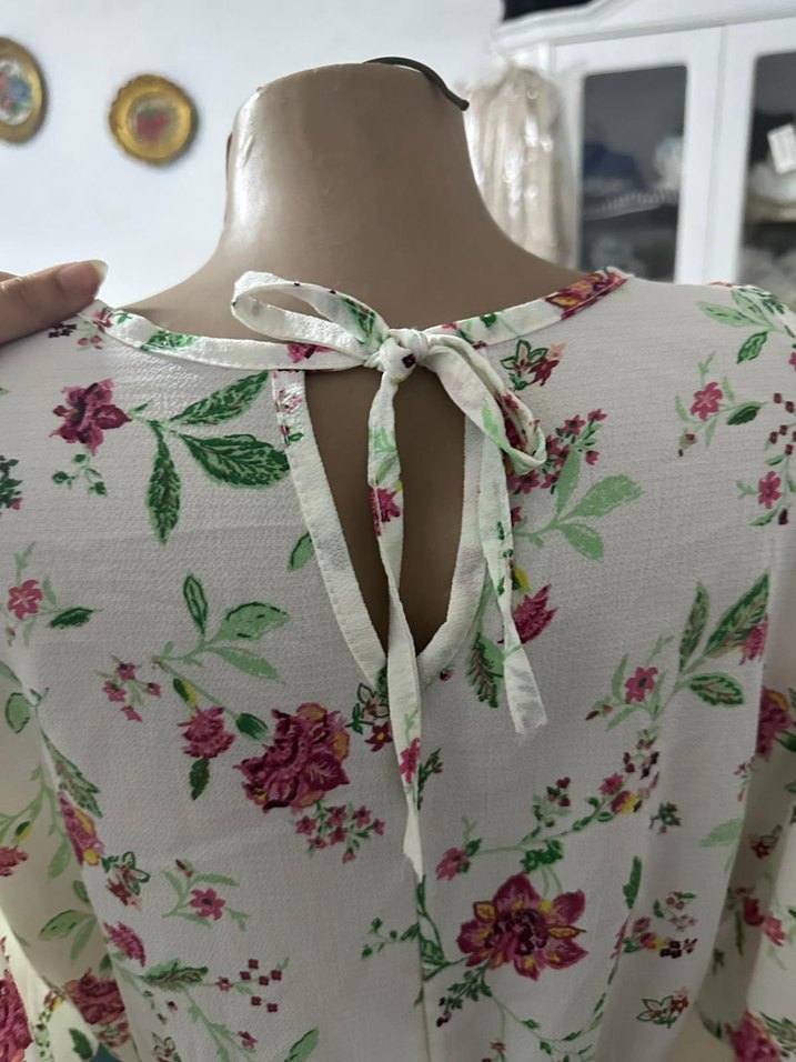 Çiçekli bluz - Görsel 3