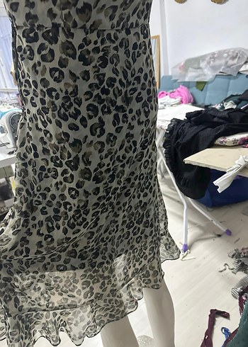 Leopar desenli Elbise - Görsel 5