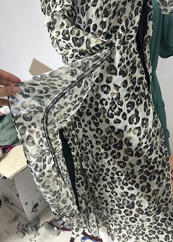 Leopar desenli Elbise - Görsel 3