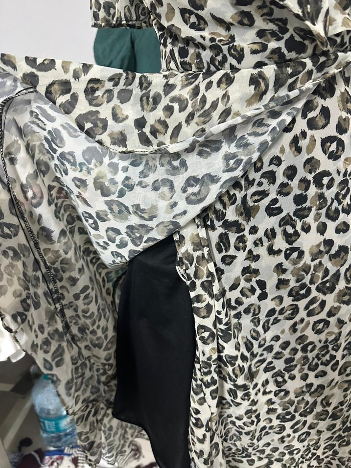 Leopar desenli Elbise - Görsel 4