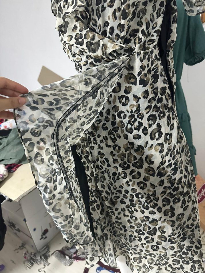 Leopar desenli Elbise - Görsel 3