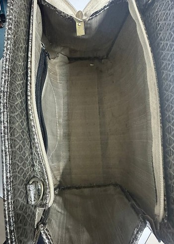 Gri Deri Yılan Desenli Kadın Çanta - Görsel 3