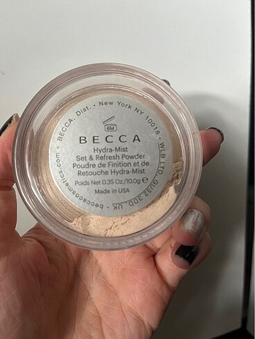 Becca Becca pudra