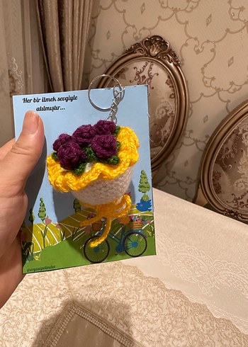 Beden Renkli Örgü Biker Anahtarlık
