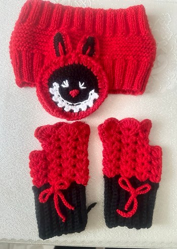 Kız Çocuk Örgü Kırmızı Eldiven ve Bandana Seti - Görsel 2